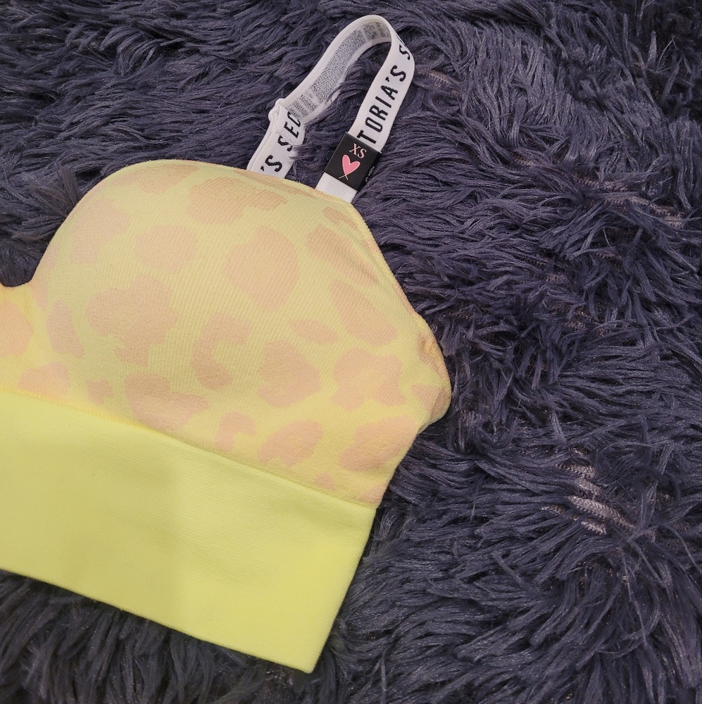 NWT Victoria's Secret Bra - Picture 2 of 6